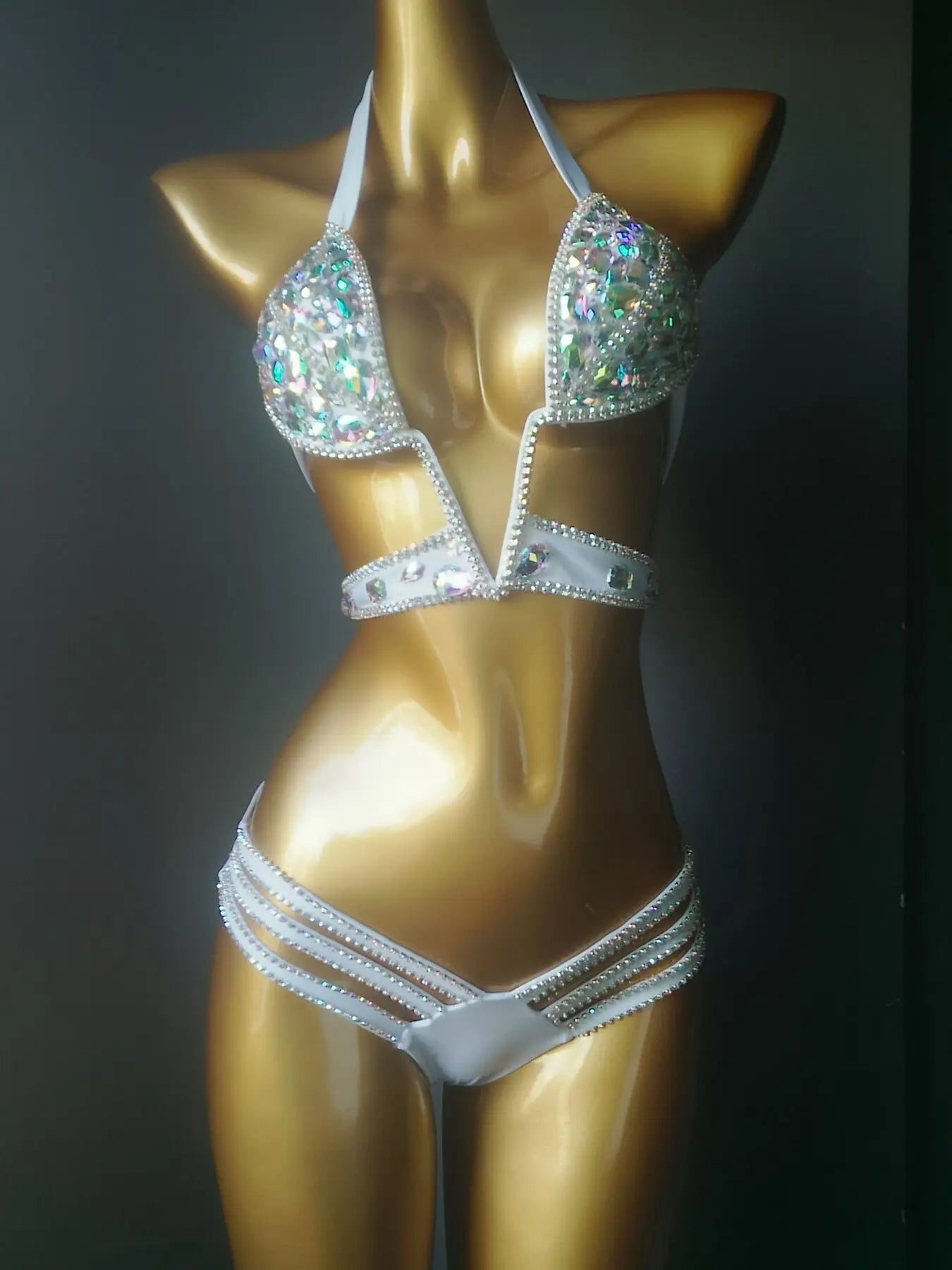 2020 venus vacation sexy diamond Big V bikini set bling stones rhinestone bathing suit good quality swimsuit brazilian swim