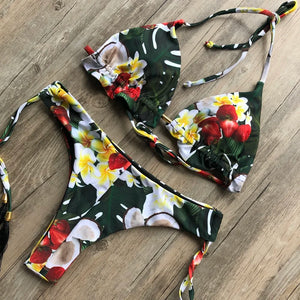 2019 Sexy Halter Swimsuit Women Thong Micro Bikini String Padded Swimwear Brazilian Bikini Bandage Tropical Plant Print Swimsuit