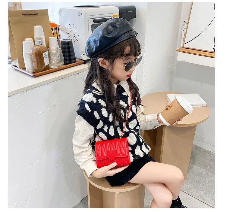 Lovely and Sweet 2023 New Korean Version Side Bags for Girls Fashion All-match Crossbody Bags for Women Flap Pocket Small Bags