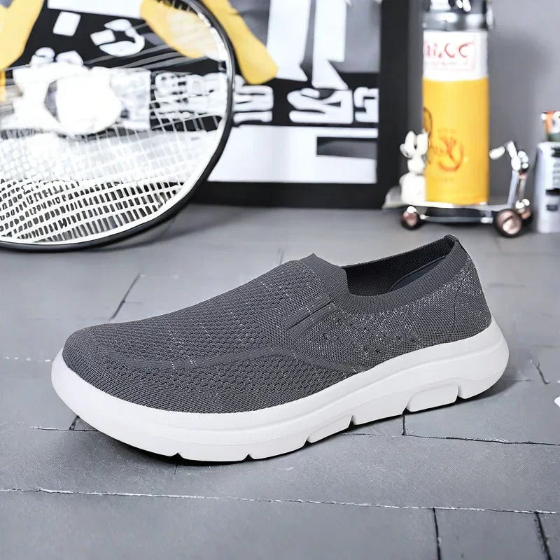 Tenos Hiking Shoe Man Tennis Luxury Brand 2024 Man Espadrille Harajuku Mens Sneakers Designer Wearable Sport Shoe Men Tennis