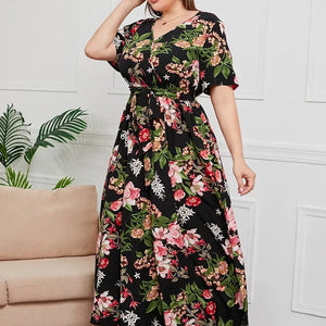 plus size New best-selling oversized loose V-neck dress for women with elastic waist  short sleeved printed long skirt