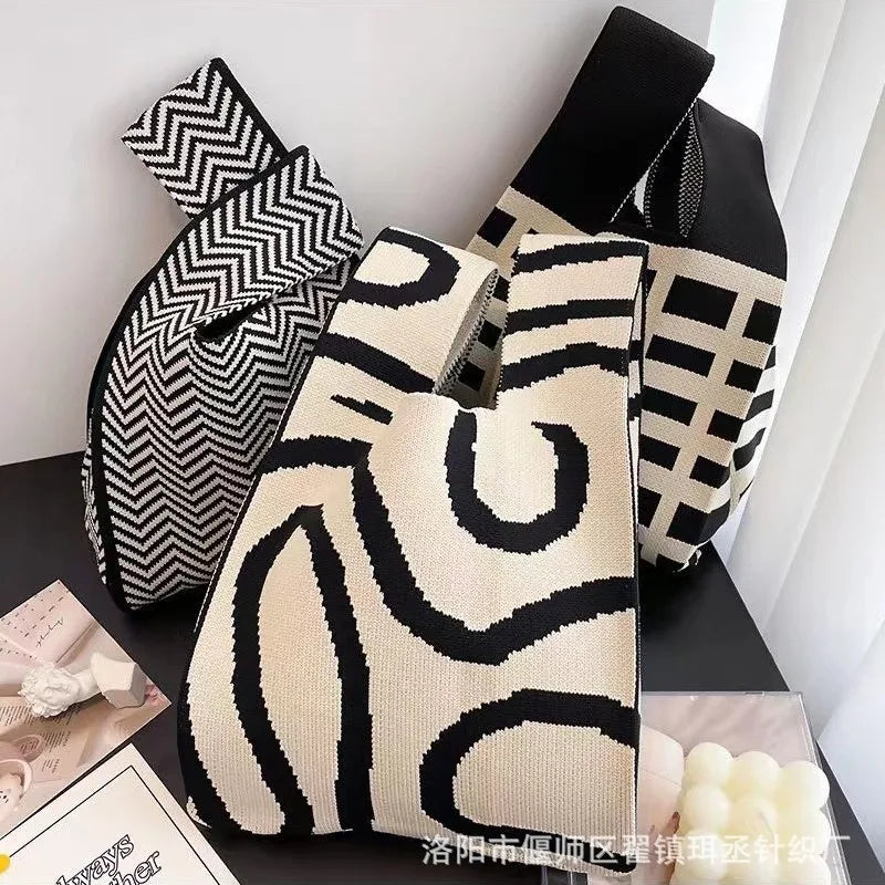 Women'S Knot Wrist Bag Tote Handmade Knitted Bag Portable Mini Striped  Bucket Phone Bags Large Capacity Autumn Winter Handbags