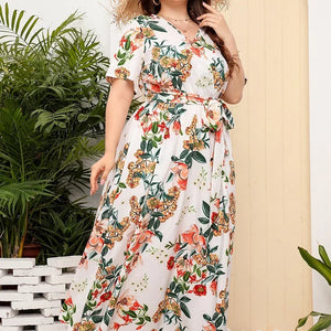 plus size New best-selling oversized loose V-neck dress for women with elastic waist  short sleeved printed long skirt