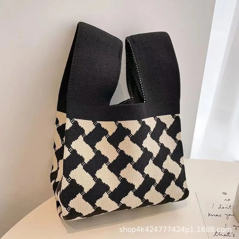 Women'S Knot Wrist Bag Tote Handmade Knitted Bag Portable Mini Striped  Bucket Phone Bags Large Capacity Autumn Winter Handbags