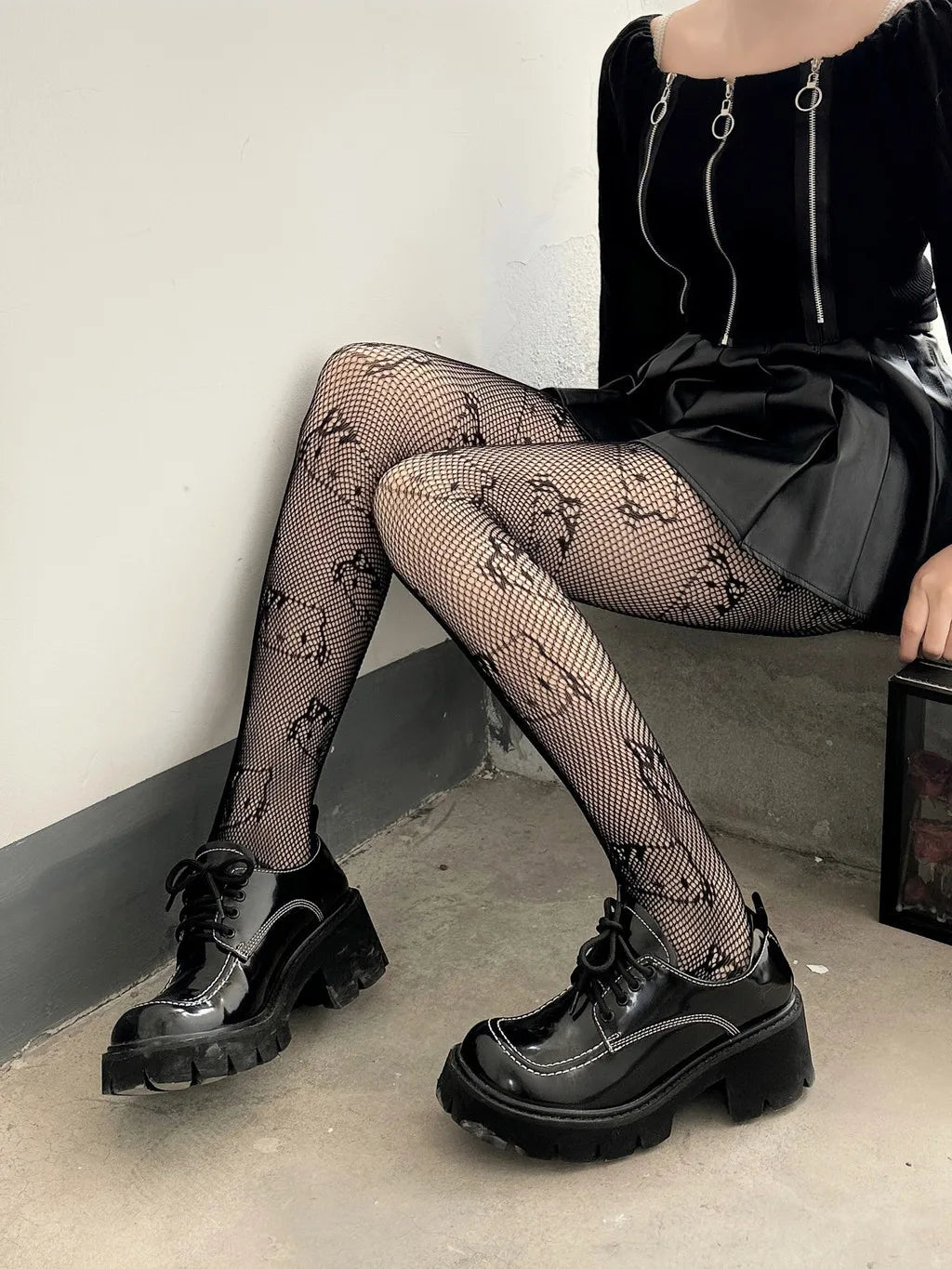 Gothic Fishnet Stockings Lolita Mesh Tights for Women JK Y2k Netting Hollow Out Pantyhose with Pattern Leggings Sexy Lingerie