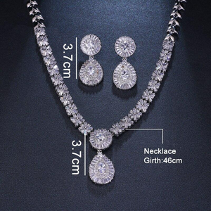 White Gold Color New Crystal Earrings Necklace Set