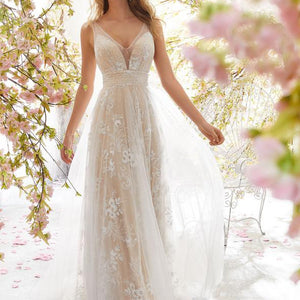 New Wedding Dress Sexy B Collar Sleeveless Lace Wedding Dress