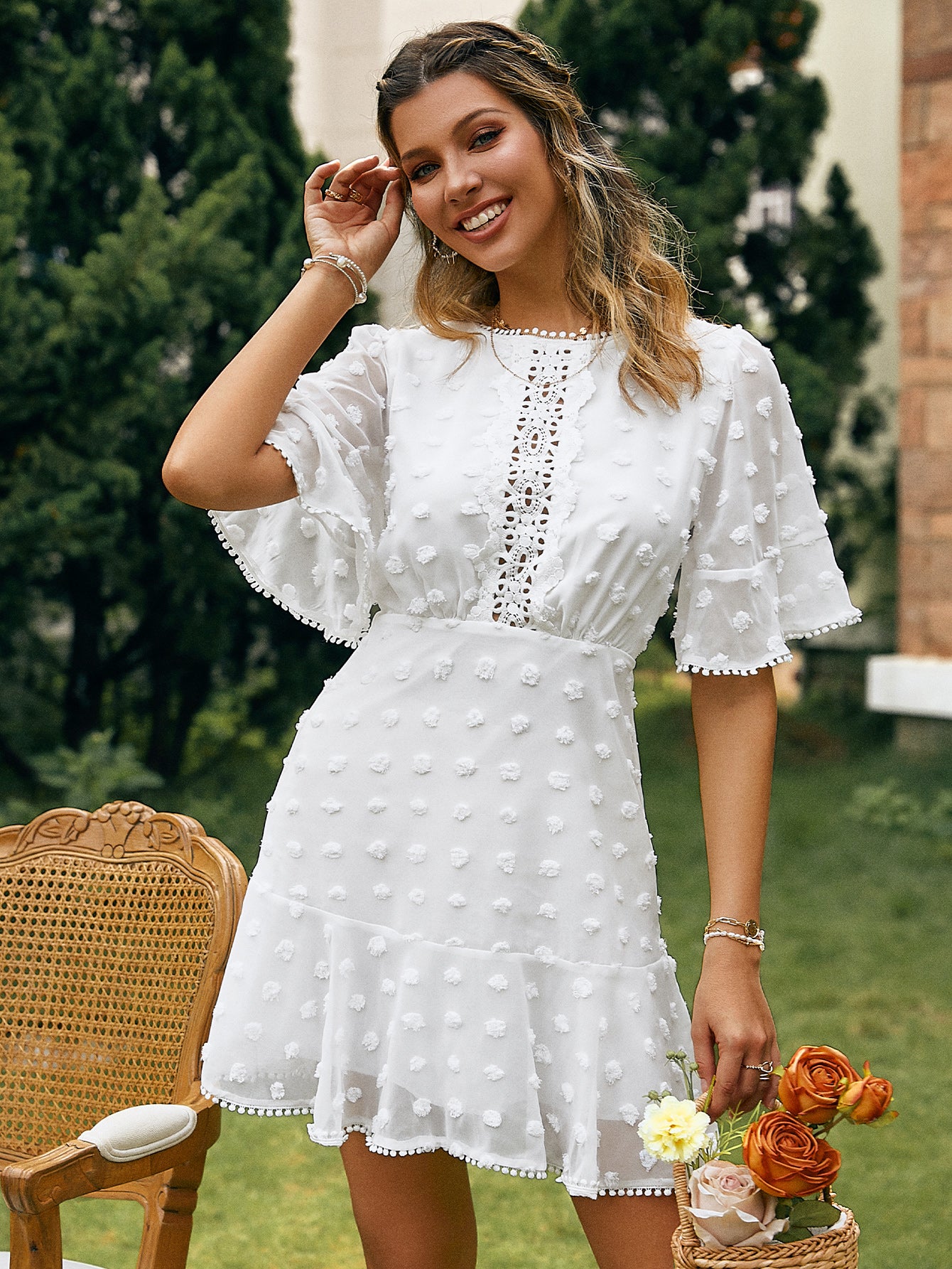 Holiday O-Neck Flare Sleeves Tassel White Mini Dress Summer Women Hollow Out Emboridery Ruffle Dresses Casual Vestidos