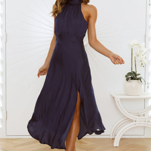 Summer New  Style Solid Color Sexy Elegant Halter Dress Large Swing Dress