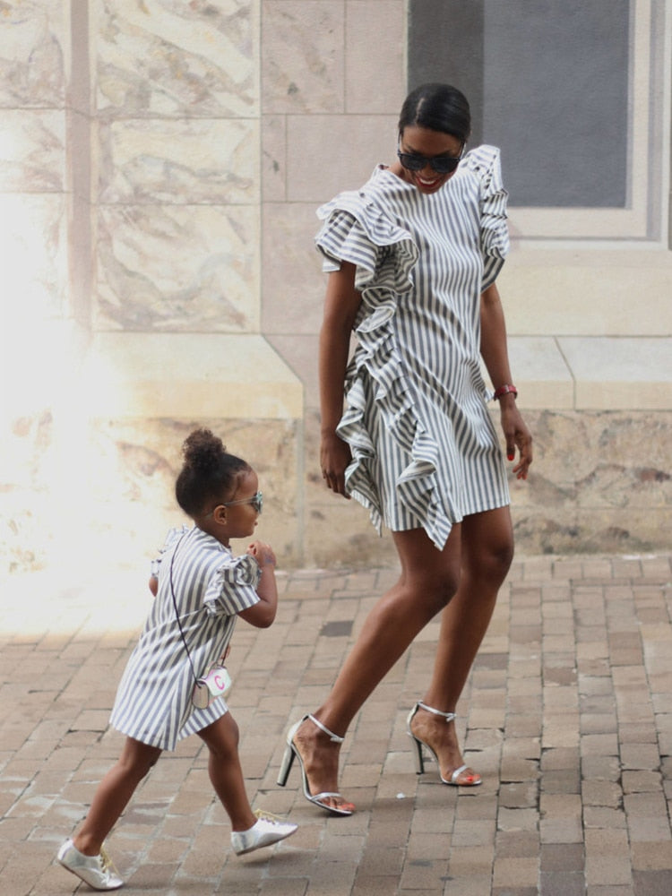Mom and daughter Dress Summer Stylish Stripe Ruffle Dress For Mommy&amp;Daughter Clothes Matching Parent-child Clothes Mini Dress