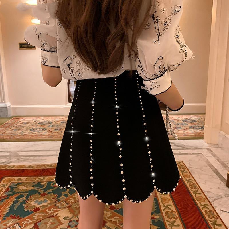 White/Black Elegant High Waist A-line Mini Skirts
