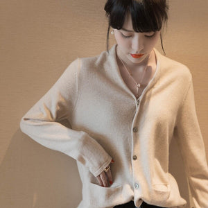 Simple V-neck Solid Color Long-Sleeved Wool Sweater