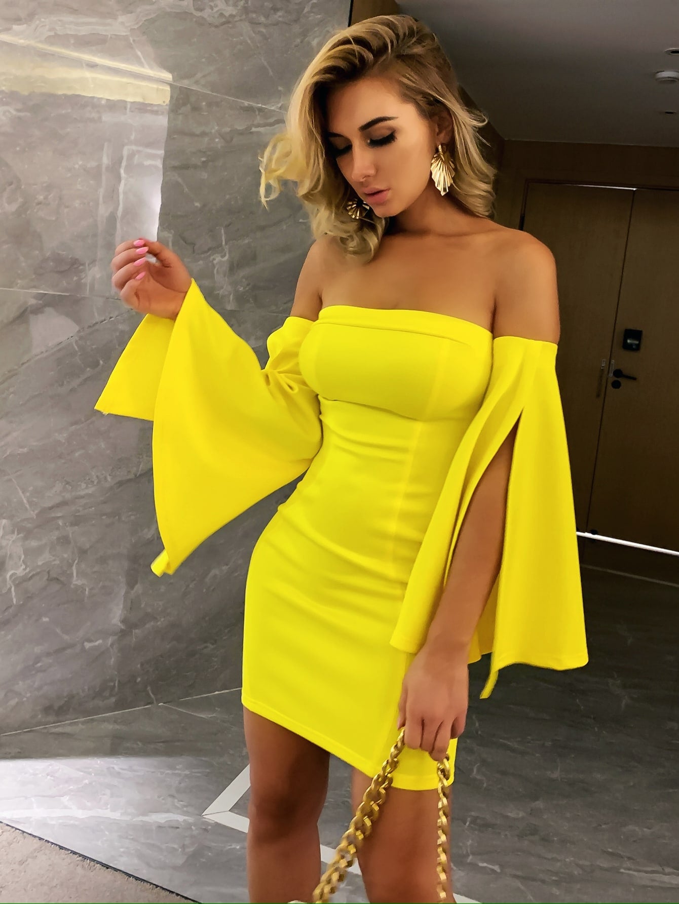 Off Shoulder Solid Mini Dress Women Sexy Backless Split Long Flare Sleeves Autumn Dresses Club Party Bodycon Dresses 2020