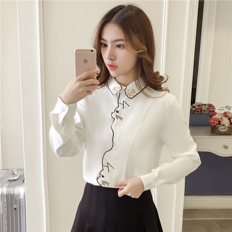 Embroidery Pattern White Long Sleeve Blouse