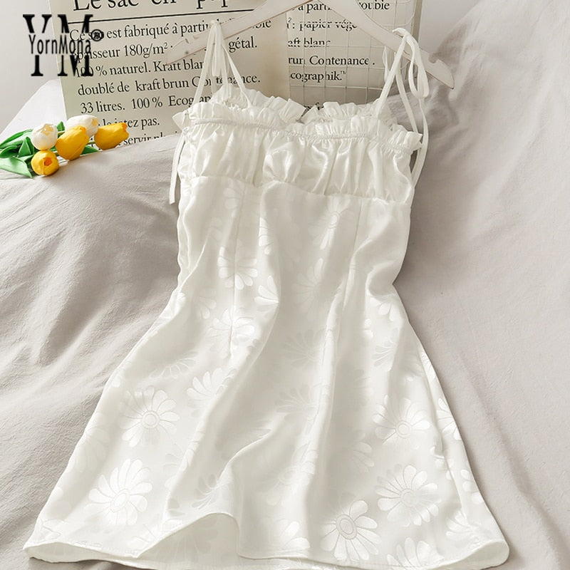 YornMona Sexy Backless Sleeveless Party Night Club Wrap Mini Dress Women 2021 New Korean White Daisy Jacquard Summer Dress