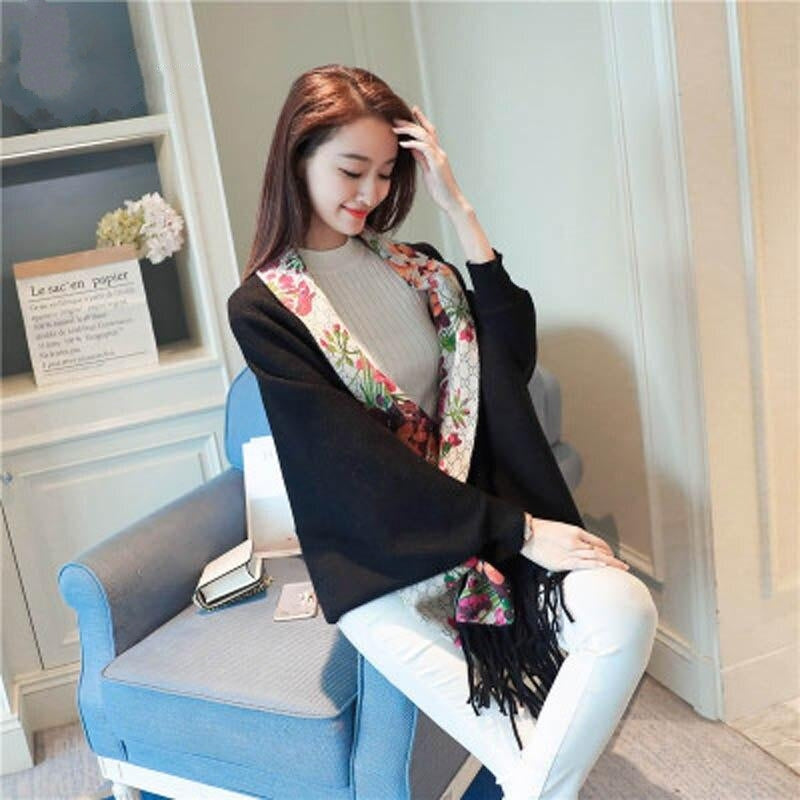 Large Size Cloak Tassel Printed Floral Sweater Thickening Shawl