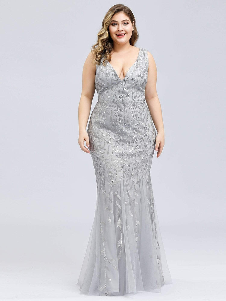 Plus Size Sleeveless Cocktail Dress V Neck  Back Mermaid Party Prom Gowns Tulle Sequins Full estidoes Women