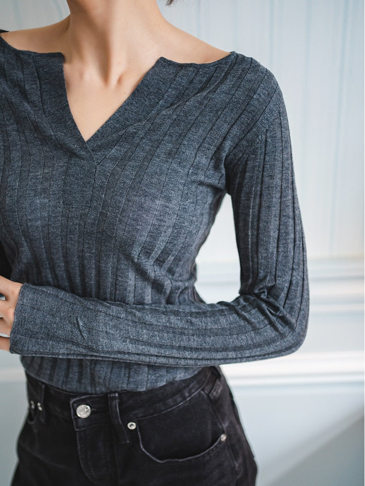 Deep V Women's Sweater Slim knitwear