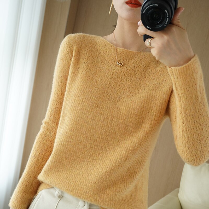 Round Neck Cashmere Sweater