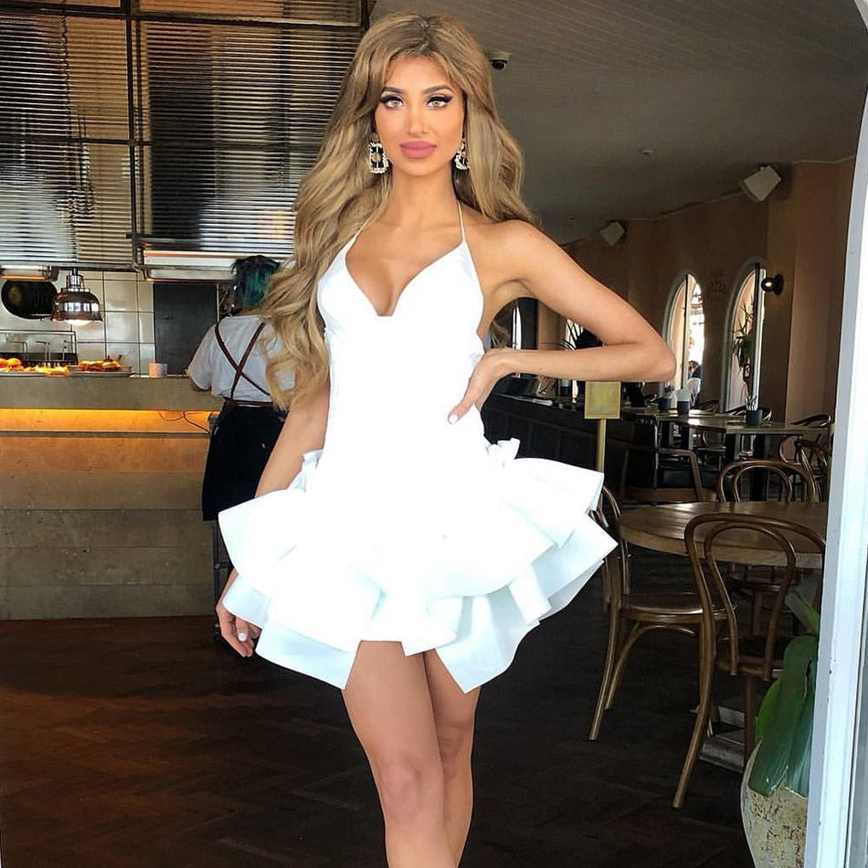 celebrity cocktail dresses 2021 32 Photos of Celebrities in Breathtaking Cocktail Dresses