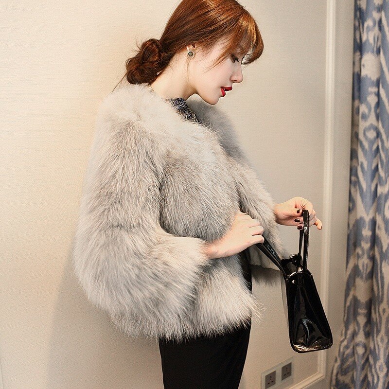 Thick Warm Fur Coat Winter Fashion O-neck Faux Fur Jacket Fluffy  Solid Color Elegant Plush Fur Coats Outerwear