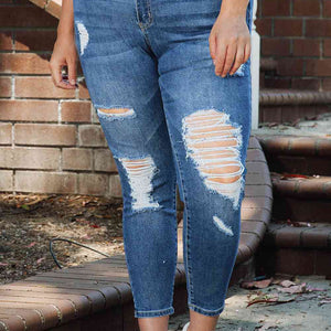 Plus Size Distressed Skinny Jeans