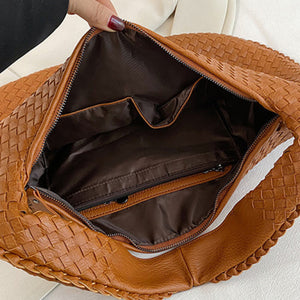 French high-end woven bag, versatile shoulder armpit bag, niche texture portable commuter bag