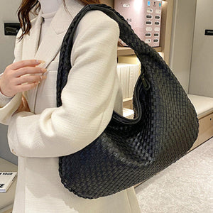 French high-end woven bag, versatile shoulder armpit bag, niche texture portable commuter bag