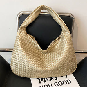 French high-end woven bag, versatile shoulder armpit bag, niche texture portable commuter bag