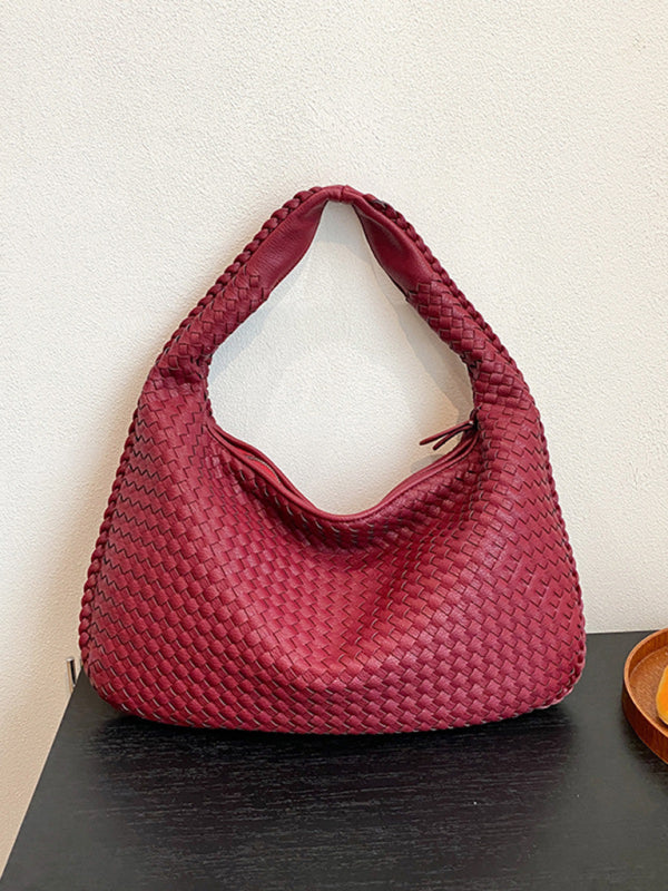 French high-end woven bag, versatile shoulder armpit bag, niche texture portable commuter bag